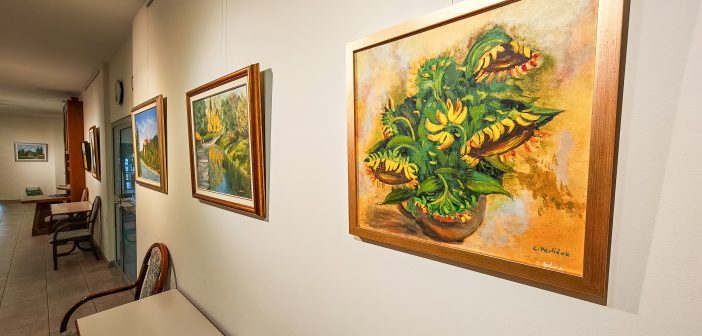 Sklep razstave »Šepet barv« Cvetke Pestiček