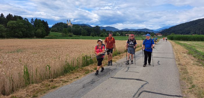 Romanje po Slomškovi romarski poti od Šentpavla do Slomškovega groba v Mariboru