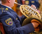 »Večeri v atriju«: POLICIJSKI ORKESTER